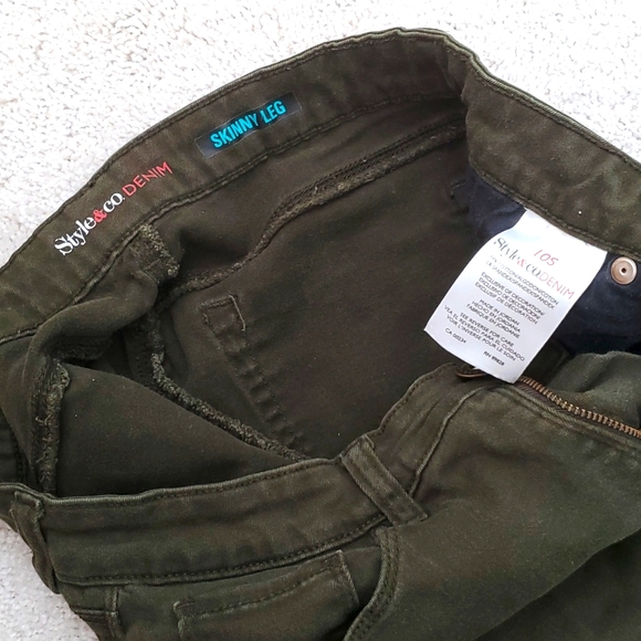 Style&co.Denim Skinny Leg Pants in Forest Green (10S) - Picture 3 of 3